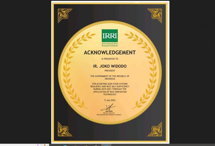 Pihak International Rice Research Institute (IRRI) meluruskan perihal penghargaan yang diserahkan IRRI pada tanggal 14 Agustus 2022 dan diterima langsung Presiden Joko Widodo di Istana Negara Jakarta.