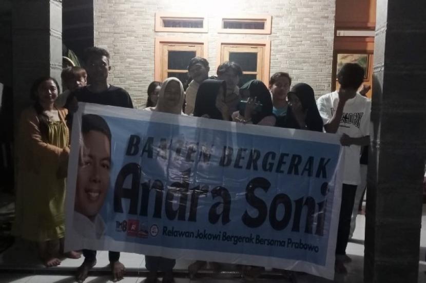 Relawan bergerak sosialisasikan Andra Soni di Pilkada Banten 
