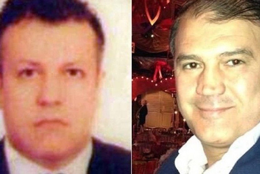 Pilot asal Turki Murat Akpinar (kanan) dan kopilot Murat Agca yang menjadi korban penculikan orang tak dikenal di Bandara Beirut