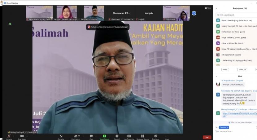 Pimpinan Cabang Persaudaraan Muslimah (PC Salimah) Bojonggede, Kabupaten Bogor, kembali menggelar kajian hadits pada hari Ahad (31/7/2022). 