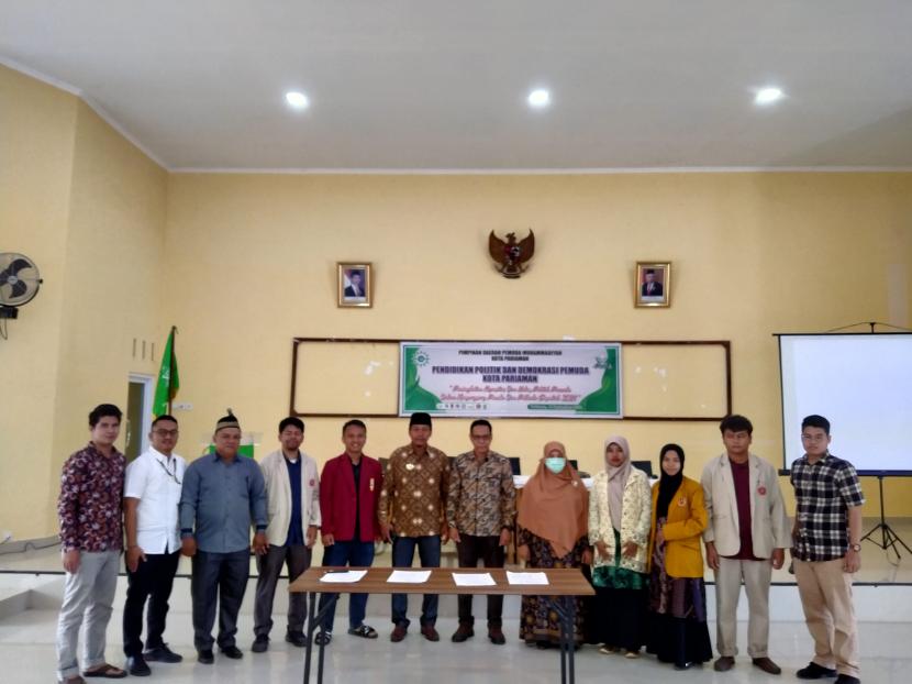 Pimpinan Daerah Pemuda Muhammadiyah (PDPM) Kota Pariaman menggelar Seminar Pendidikan Politik dan Demokrasi Pemuda Kota Pariaman, di Gedung Balai Guru Penggerak Rawang, Kota Pariaman, Ahad (18/9/2022).