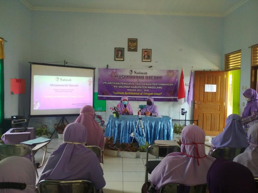 Pimpinan Daerah Persaudaraan Muslimah (PD Salimah) Kabupaten Magelang sukses menggelar Musyawarah Daerah (Musda) Ahad(26/12). 