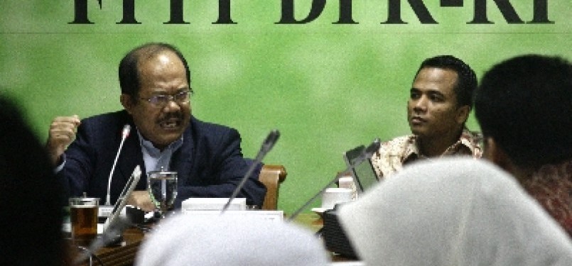 Pimpinan F-PPP, M Arwani Thomafi (kanan).