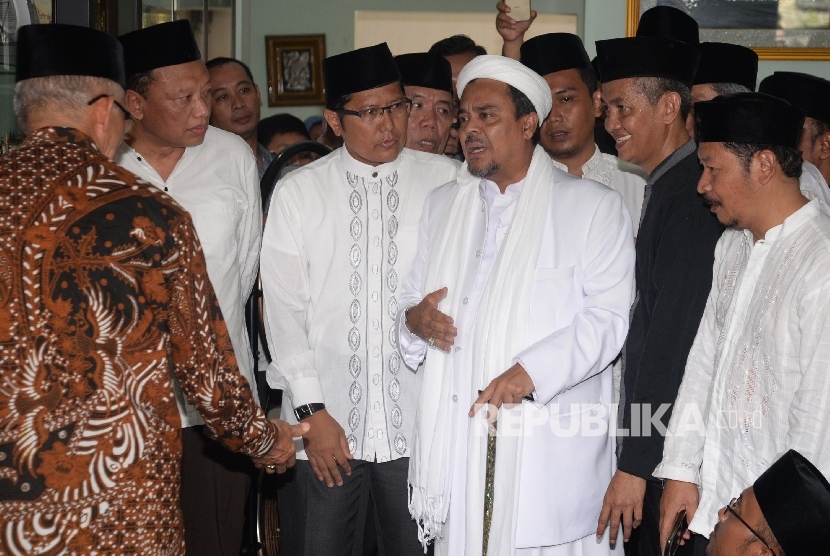 Pimpinan FPI Habib Rizieq Shihab.