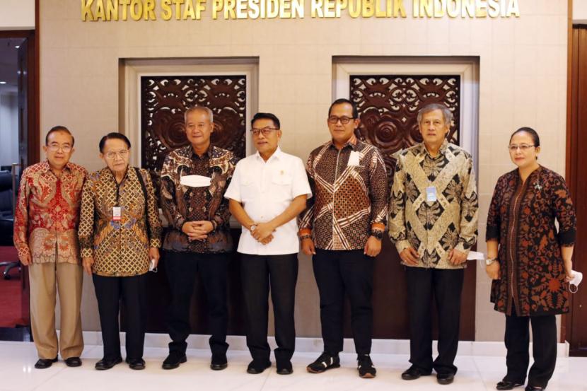 Pimpinan organisasi wayang bertemu epala Staf Kepresidenan Moeldoko di Gedung Bina Graha, Jakarta Pusat, Kamis (21/7/2022).