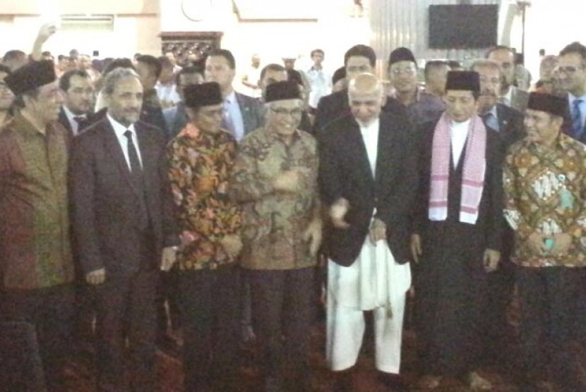 Pimpinan Ormas Islam bertemu Presiden Afghanistan  Muhammad Ashraf Ghani di Masjid Istiqlal Jakarta, Kamis (6/4).