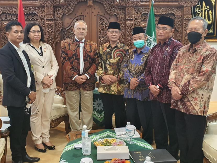 Pimpinan PP Muhammadiyah bertemu Presiden Timor Leste Jose Ramos Horta bertemu di Gedung Pusat Dakwah Muhammadiyah, Menteng, Jakarta Pusat, Rabu (20/7/2022). 