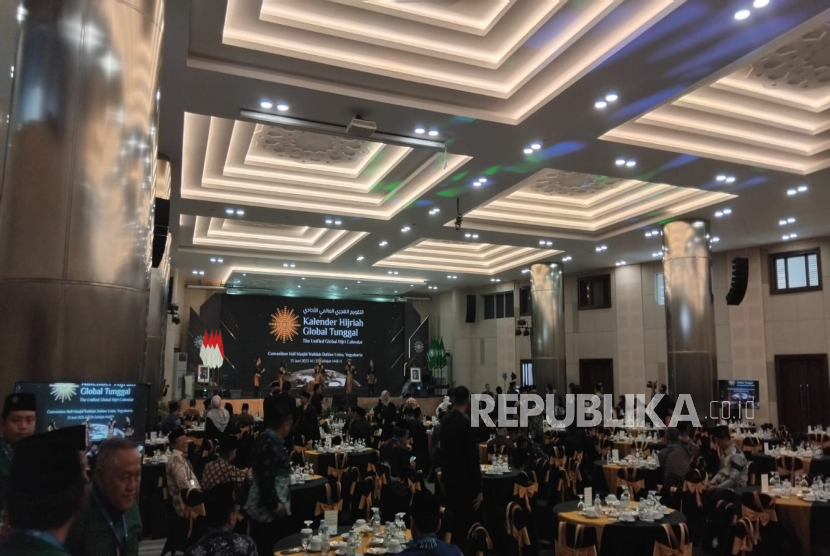 Pimpinan Pusat (PP) Muhammadiyah secara resmi meluncurkan Kalender Hijriah Global Tunggal (KHGT) di Yogyakarta, Rabu (25/6/2025).