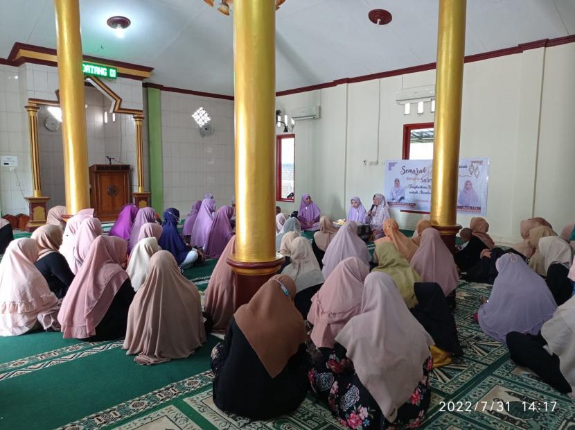 Pimpinan Wilayah Salimah Sulawesi Selatan menggelar 3 kegiatan sekaligus dalam sehari. 