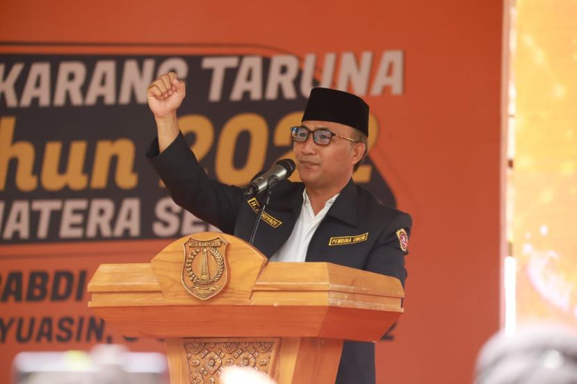 Pj Bupati Muba Apriyadi Mahmud pada acara Puncak Peringatan Hari Bhakti Karang Taruna Tingkat Provinsi Sumatra Selatan Tahun 2022.