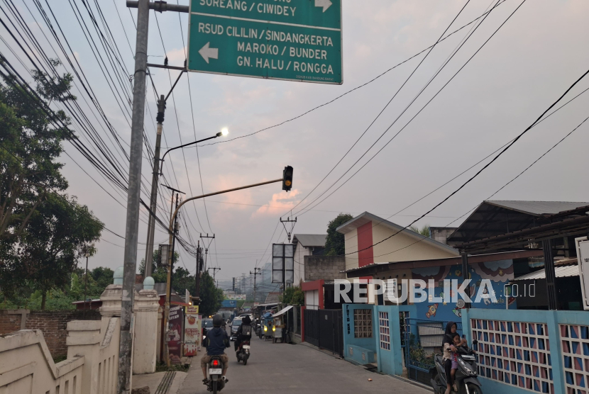 PJU di Jalan Citapet-Ciraden, Cihampelas, KBB yang Sudah Dipasangi PJU.
