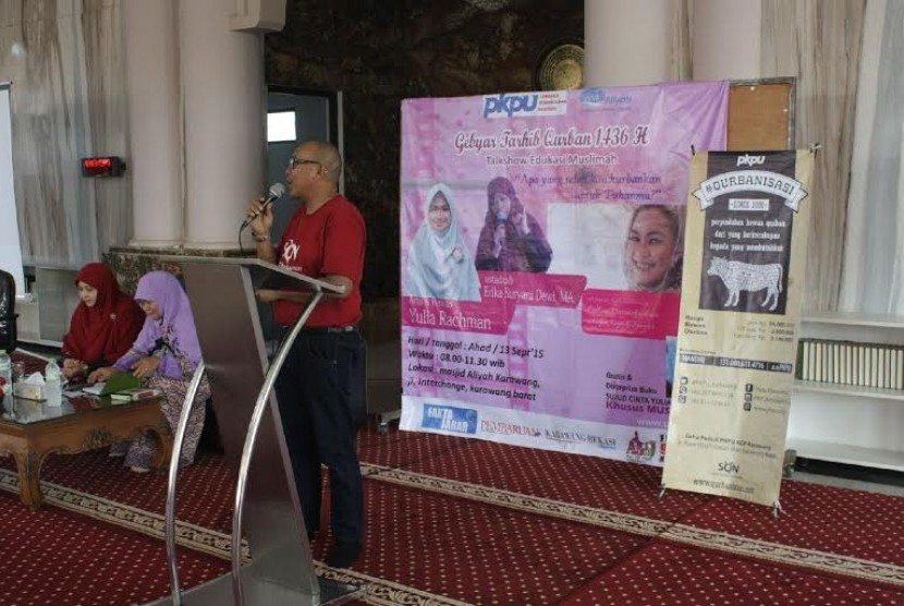 PKPU Kantor cabang Karawang mengadakan gebyar Qurban, seminar edukasi Muslimah dengan tema “Muslimah, apa yang telah engkau kurbankan untuk Tuhanmu?” di masjid Aliyah (13/09