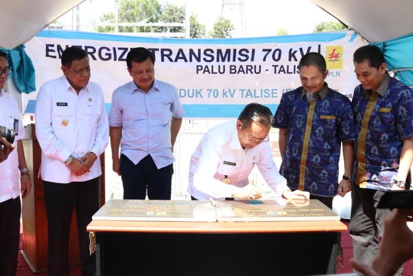 PLN meresmikan pengoperasian jaringan transmisi 70 kV dari Gardu Induk (GI) Sidera (Palu Baru) ke GI Talise yang telah di Energize di Line (jalur) Sidera-Talise.