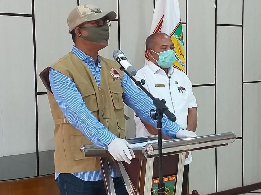 Plt Bupati Solok Selatan Abdul Rahman umumkan 3 kasus positif covid-19 pertama di Solsel