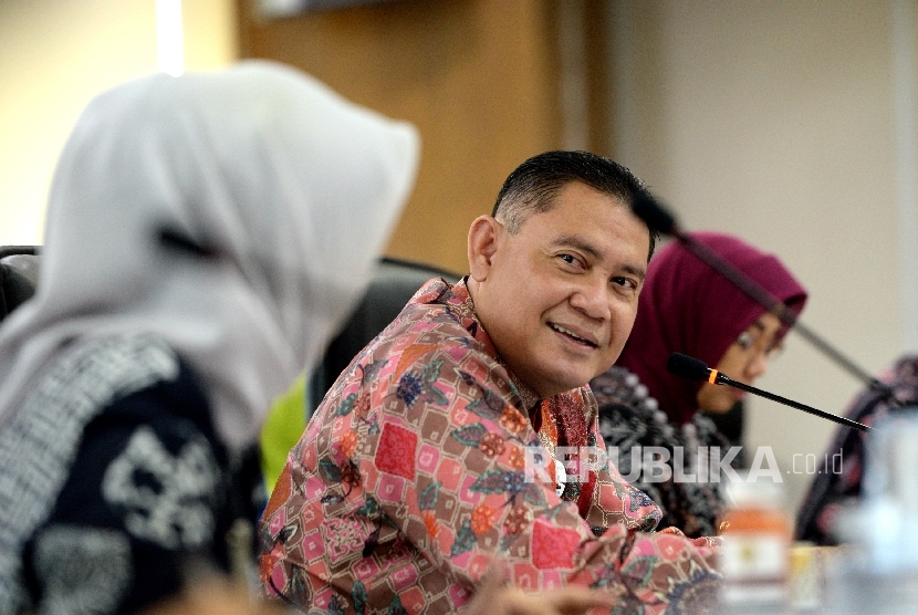 Plt. Direktur Utama BNI Syariah, Abdullah Firman Wibowo memberikan paparan Kinerja Trwulan ke-3 BNI Syariah di Jakarta, Kamis (19/10).