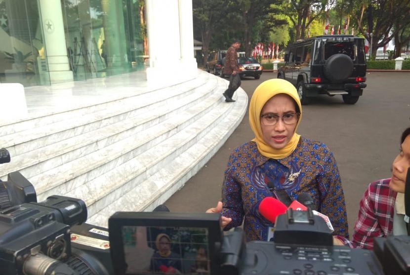 Plt Direktur Utama PLN Sripeni Inten Cahyani usai dipanggil Wakil Presiden Jusuf Kalla di Kantor Wapres, Jakarta, Kamis (29/8).  Fauzi