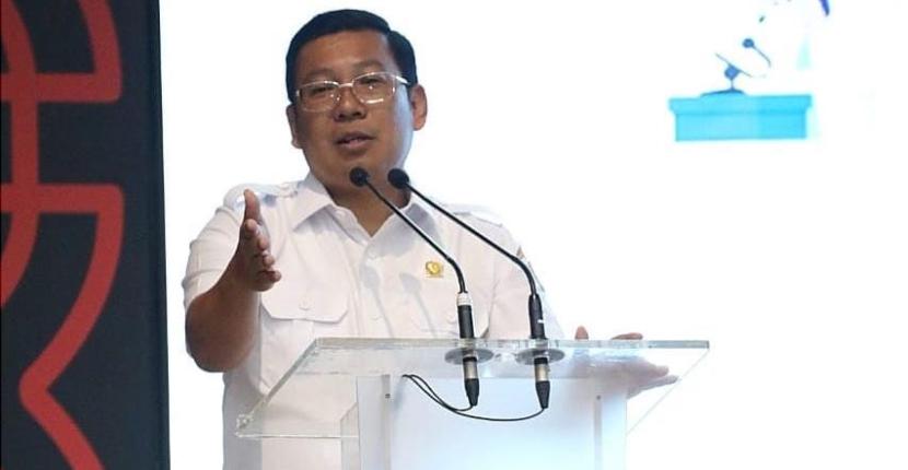  Plt. Menteri Pertanian, Arief Prasetyo Adi melaksanakan panen padi galur unggul baru yaitu MSP 65 di lokasi Dem Area Pangan PT Sang Hyang Seri Desa Ciasem Girang, Kec. Sukamandi, Kab. Subang