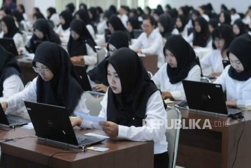 PMB di PTN menjadi medan pertempuran sengit bagi ribuan siswa.
