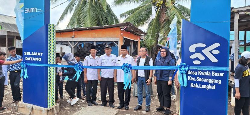 PNM meresmikan Kampung Madani ke-13 melalui Cabang PNM Medan di Desa Kwala Besar, Kecamatan Sicanggang, Kabupaten Langkat, Sumatera Utara.