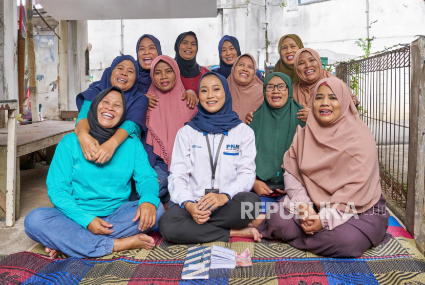 PNM Terbitkan Orange Bonds Pertama di Indonesia untuk Pemberdayaan Perempuan