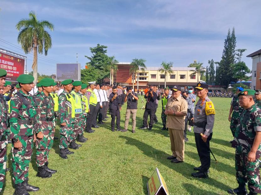 Polda DIY menggelar apel pasukan Operasi Ketupat Progo 2023 di Lapangan Mapolda DIY, Senin (17/4/2023).