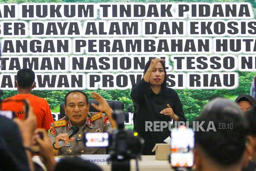 Polda Riau melalui Direktorat Reserse Kriminal Khusus (Ditreskrimsus) kembali menunjukkan komitmen tegas dalam menjaga kelestarian kawasan konservasi di Provinsi Riau.