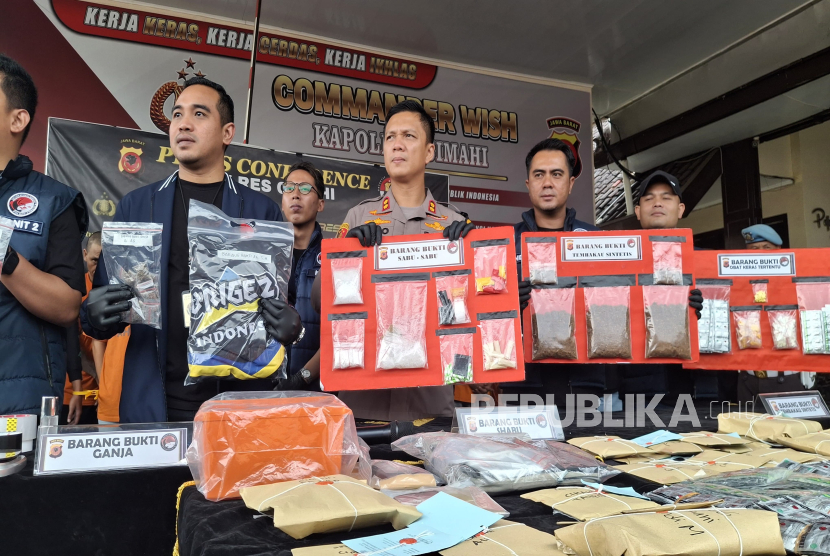 Akhir Karir Security di Bandung yang Ditangkap Polisi karena Tembakau Sintetis
