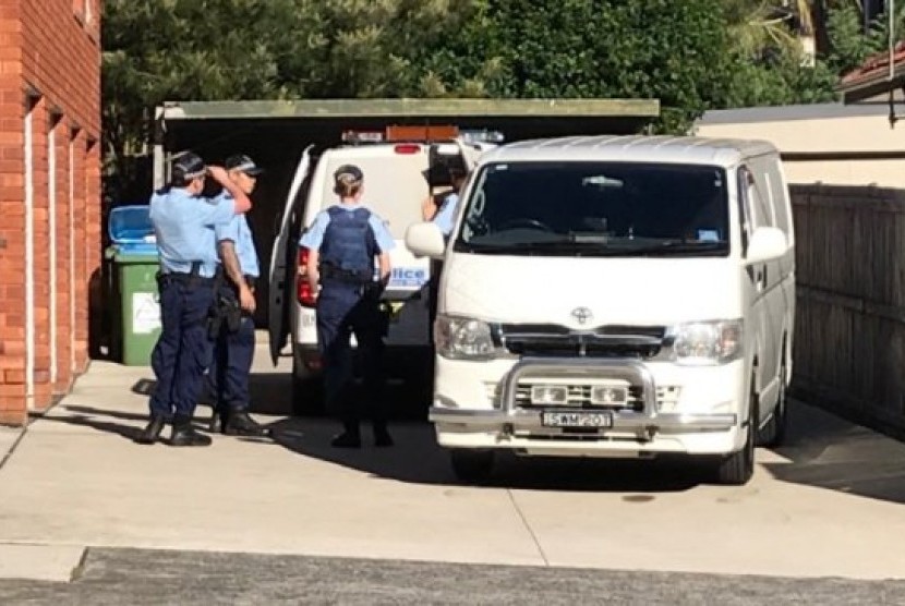 Polisi menyelidiki penemuan mayat di Freshwater Sydney, Australia.