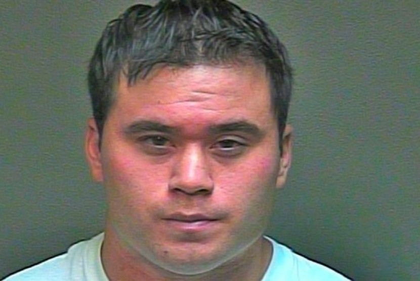 Polisi Oklahoma Daniel Holtzclaw memperkosa delapan perempuan saat bertugas.