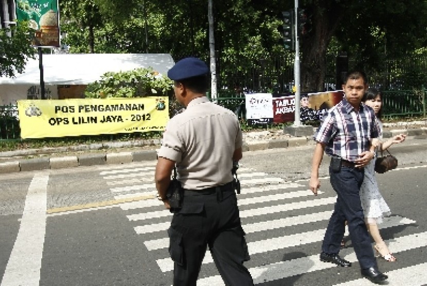 Polisi tingkatkan pengamanan di sekitar Gereja Katedral Jakarta