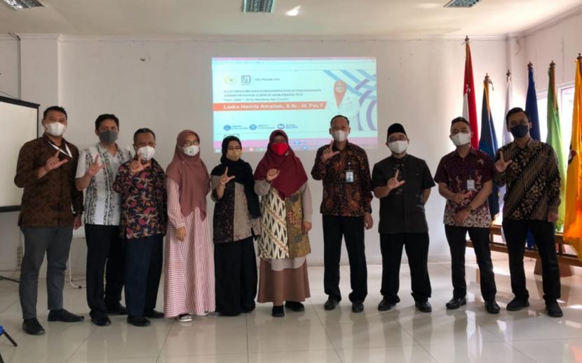 Politeknik LP3I Bandung menerima kunjungan Anggota Komisi X DPR RI dari Fraksi PKS Ledia Hanifa Amaliah S.Si M.Psi, belum lama ini.