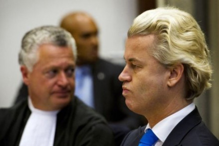 Politisi asal Belanda Geert Wilders meluncurkan Partai Australian Liberty Alliance dengan platform anti Islam. 