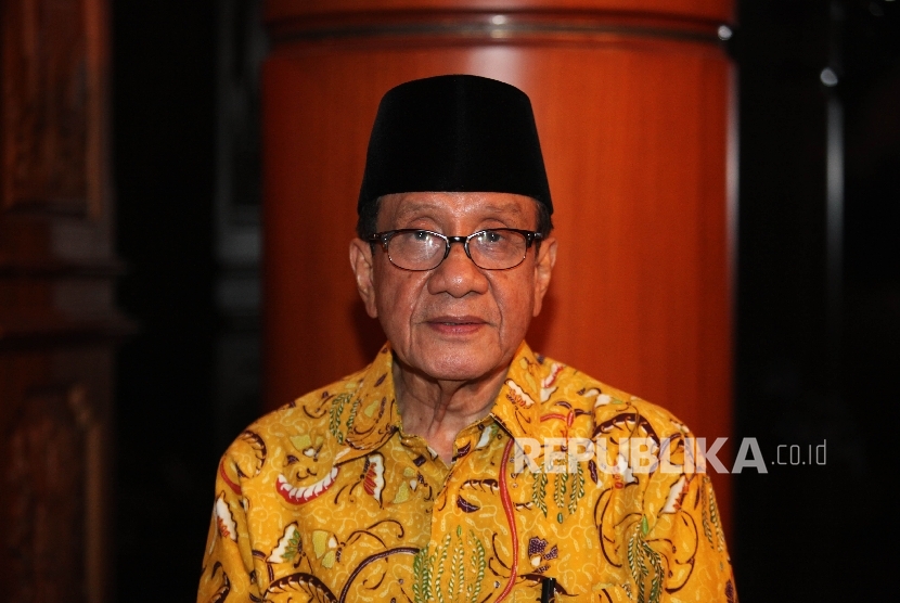 Politisi Senior Golkar, Akbar Tandjung 