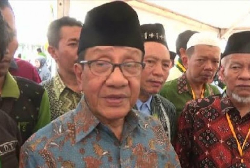 Politisi senior Partai Golkar, Akbar Tandjung. 