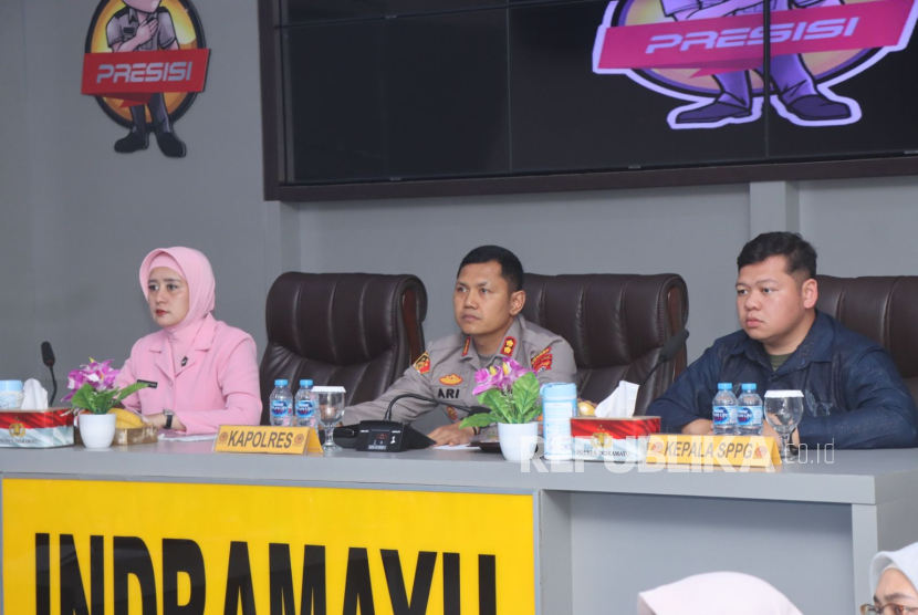 Polres Indramayu mengikuti rapat persiapan launching Satuan Pelayanan Pemenuhan Gizi (SPPG) melalui Program Makan Bergizi Gratis (MBG). 