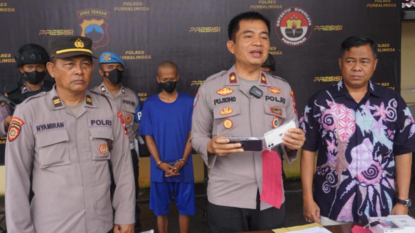 Polres Purbalingga menangkap residivis pencurian telepon genggam, Jumat (11/11/22).