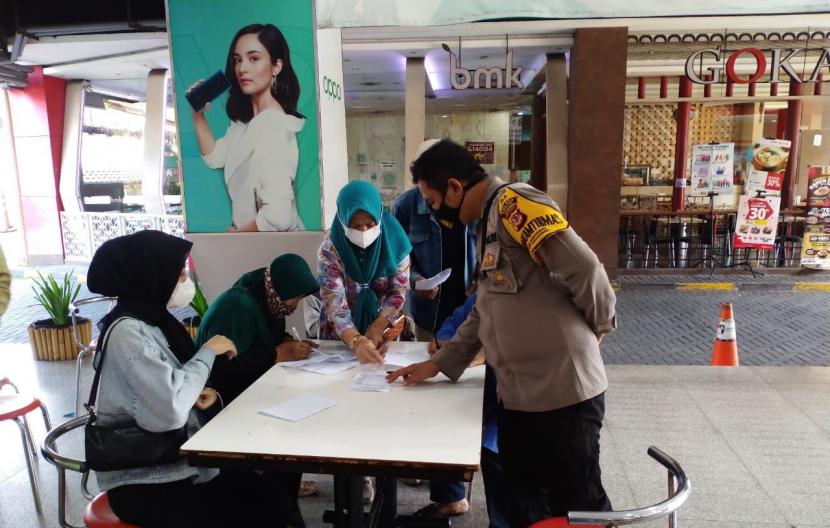 Polres Sumedang kembali menggelar Gebyar Vaksin Covid-19 di Jatos.