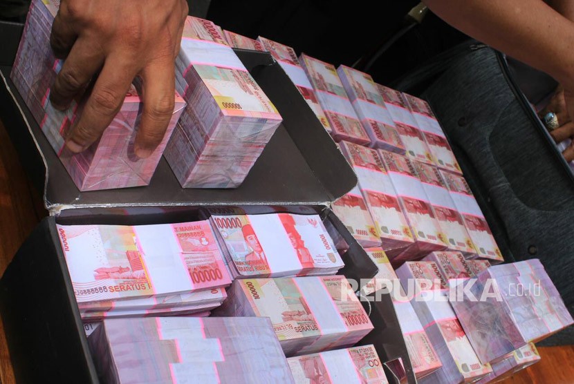 Peredaran uang palsu di Sulut mengalami penurunan. Foto uang palsu (ilustrasi) 