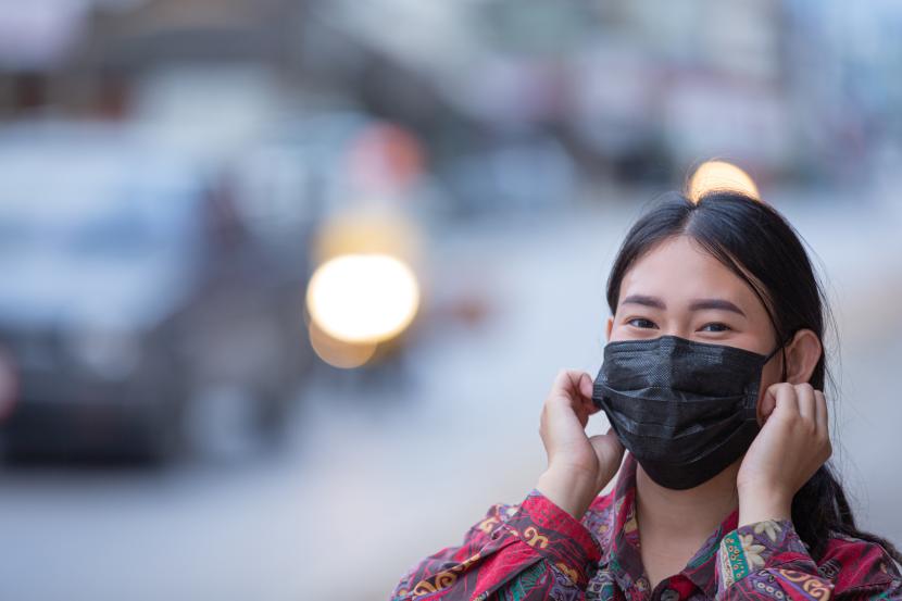 Menurut pedoman Organisasi Kesehatan Dunia (WHO), tingkat rata-rata tahunan PM2.5 tidak boleh melebihi 5 mikrogram per meter kubik.