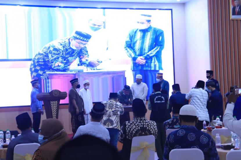 Pondok pesantren (Ponpes) Nurul Jadid Probolinggo mengadakan Diskusi Pengembangan Ekonomi dan Pemberdayaan Santri dan Pesantren.