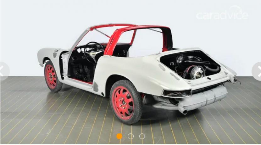 Porsche menambah koleksi museum dengan sebuah Porsche 911 S Targa tahun 1967. 
