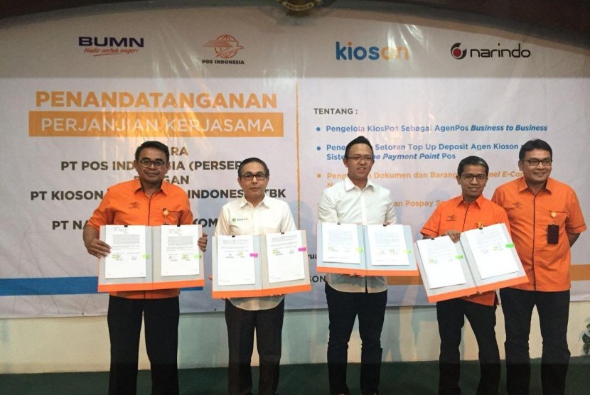  Pos Indonesia-Kioson  Luncurkan Kios-Pos