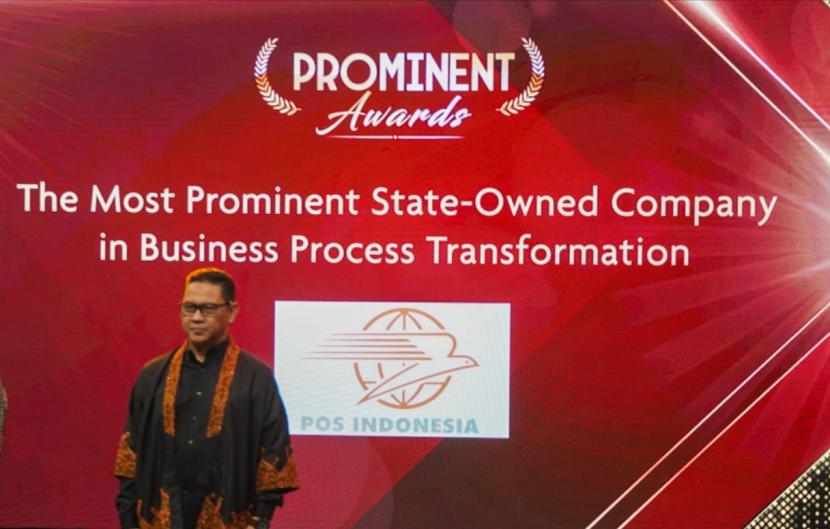 Pos Indonesia menerima penghargaan dalam ajang Prominent Award 2023.