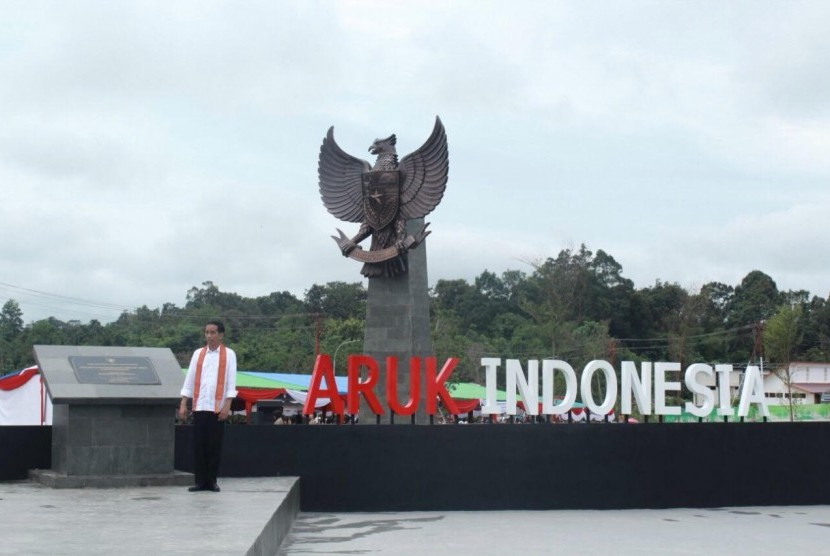 Pos Lintas Batas Negara (PLBN) Terpadu Aruk, Sambas resmi diresmikan oleh Presiden Joko Widodo, Jumat (17/3).