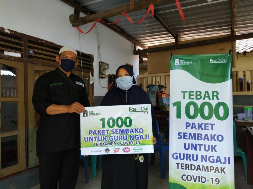 Posdai Nusa Tenggara Barat (NTB)  menyalurkan 1.000 paket sembako untuk para guru ngaji di wilayah NTB yang  terdampak Covid-19.
