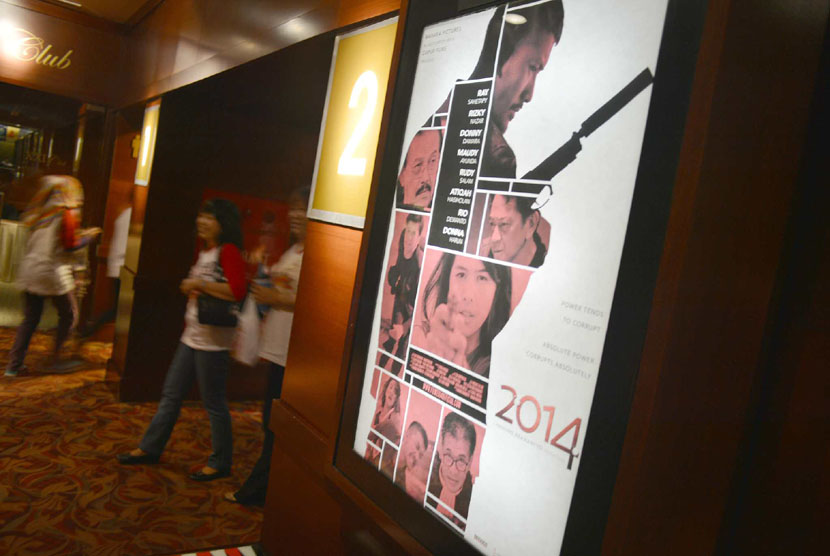 Poster Film 2014 di salah satu bioskop di Jakarta.