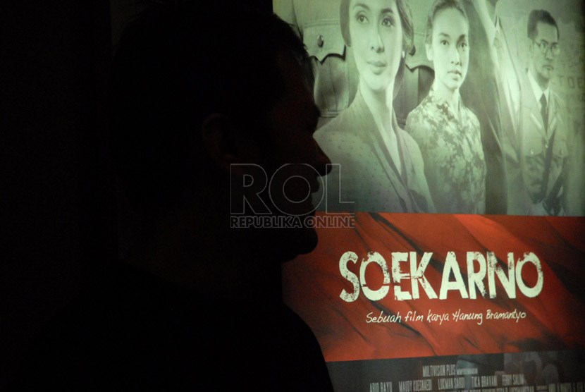 Poster film Soekarno.