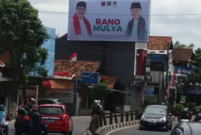 Poster Rano Karno