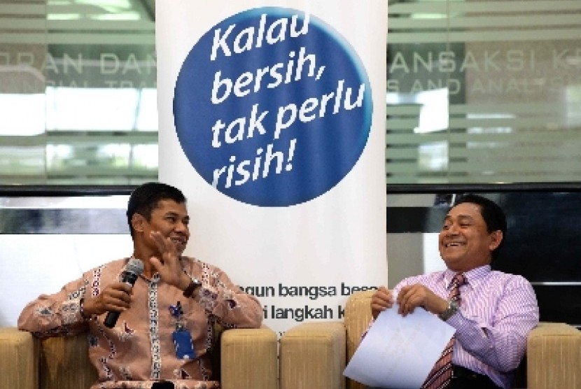 PPATK dan Polri telusuri rekening gendut dalam konferensi pers di Jakarta, Selasa (23/12).