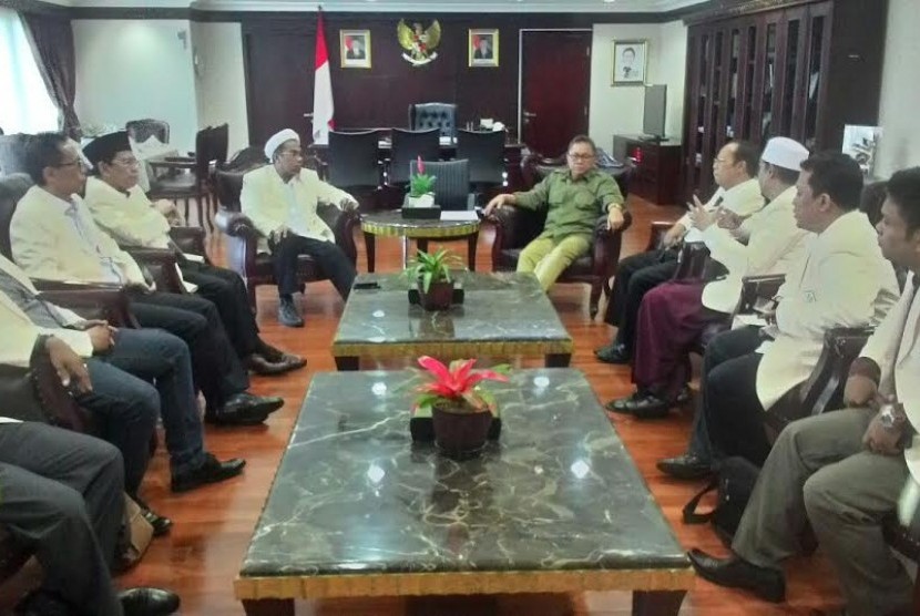 PR RI Zulkifli Hasan bertemu dengan Pengurus Pusat Badan Koordinasi Mubaligh se-Indonesia (Bakomubin)